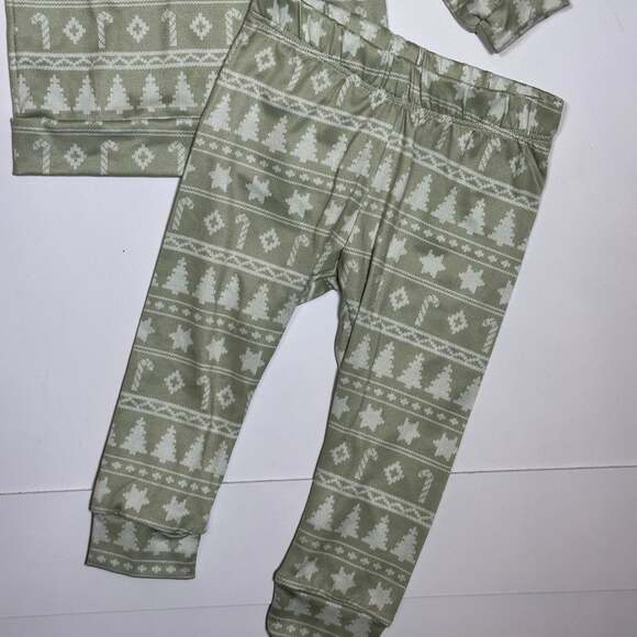 NWT Audrey & Bear Baby Sage Green Fair Isle 2-Piece Pajama Set Size 6-9M - Picture 3 of 5